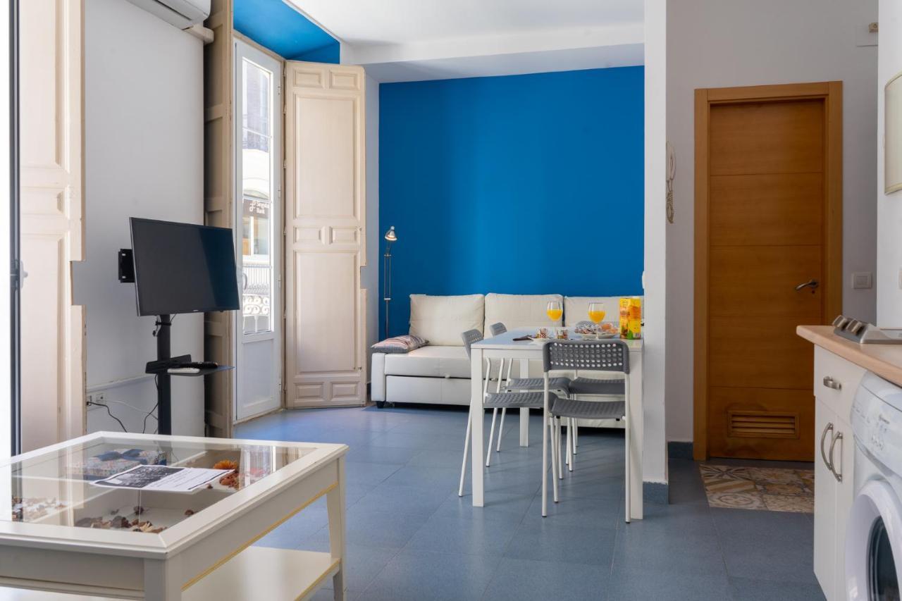 Mar Y Arte Apartamentos Malaga Exterior photo