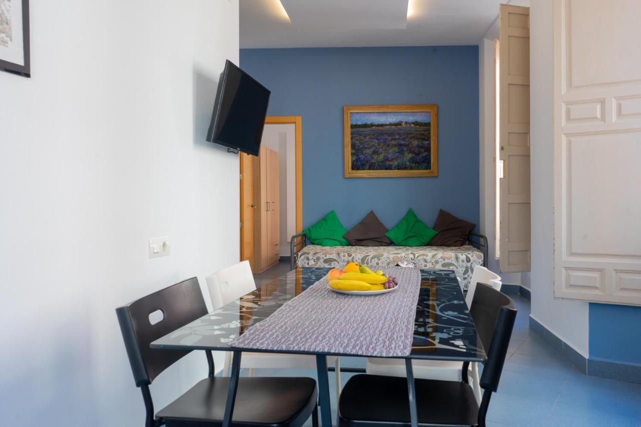 Mar Y Arte Apartamentos Malaga Exterior photo