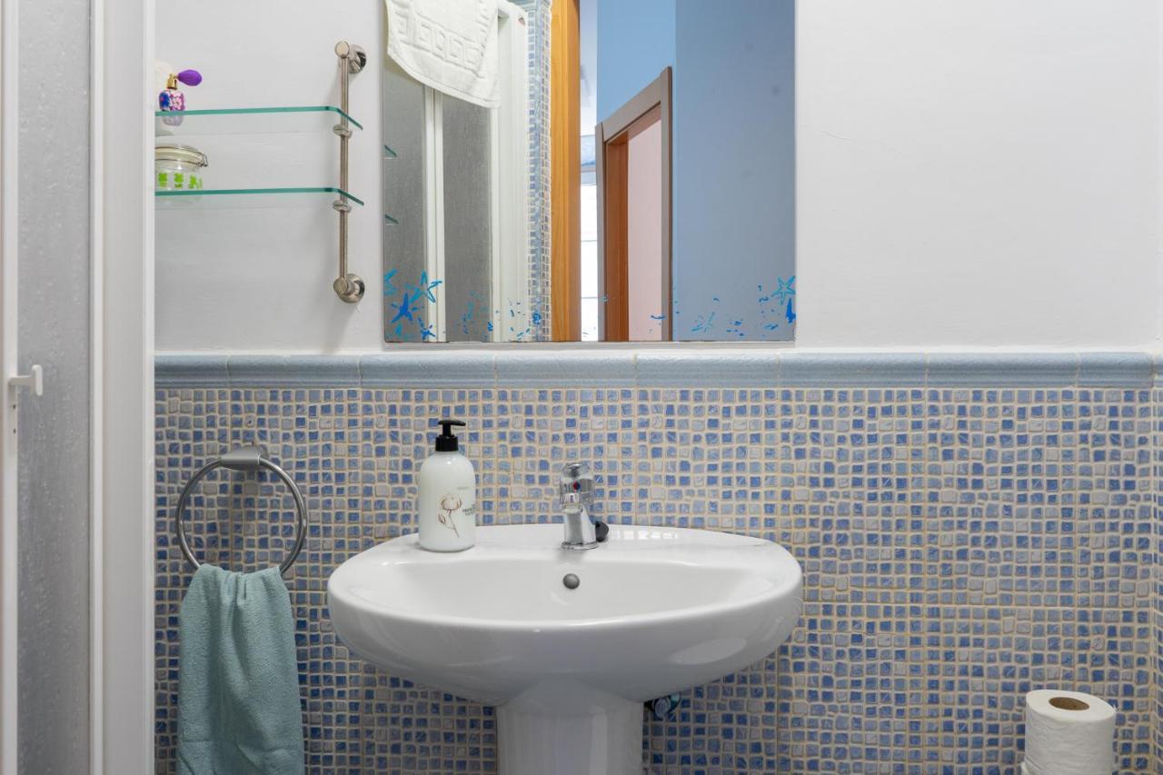 Mar Y Arte Apartamentos Malaga Exterior photo