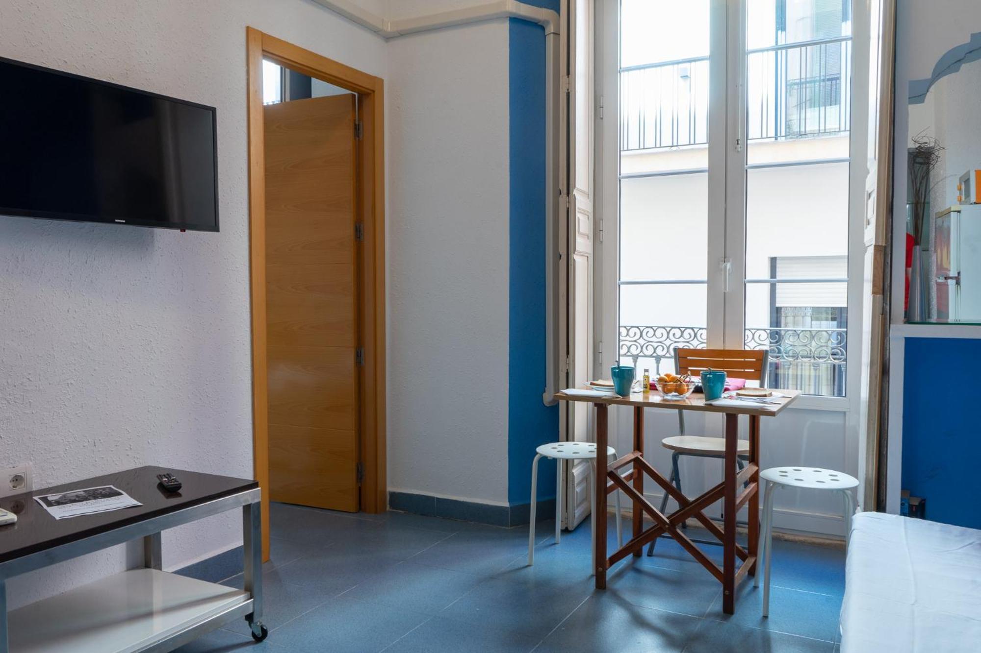 Mar Y Arte Apartamentos Malaga Room photo